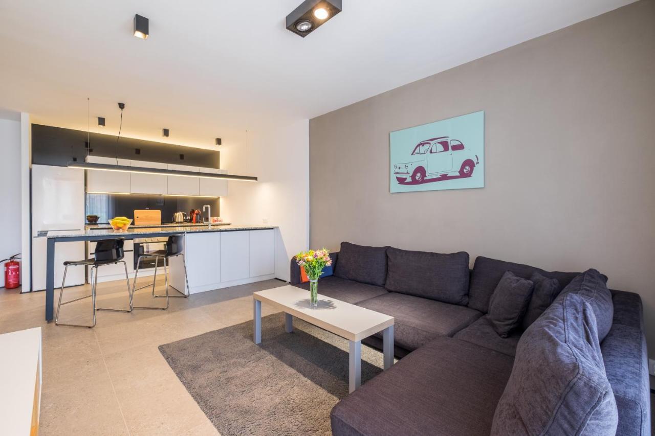 City Apartments - Mall Of Sofia & Metro Station Экстерьер фото