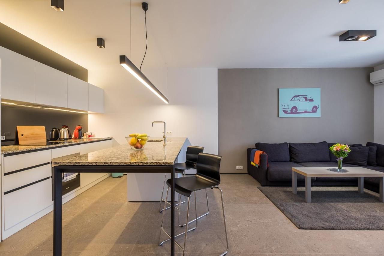 City Apartments - Mall Of Sofia & Metro Station Экстерьер фото